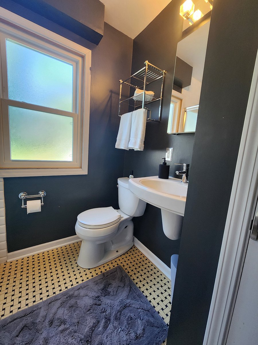 Furnished Finder property 888421_1 photo 15