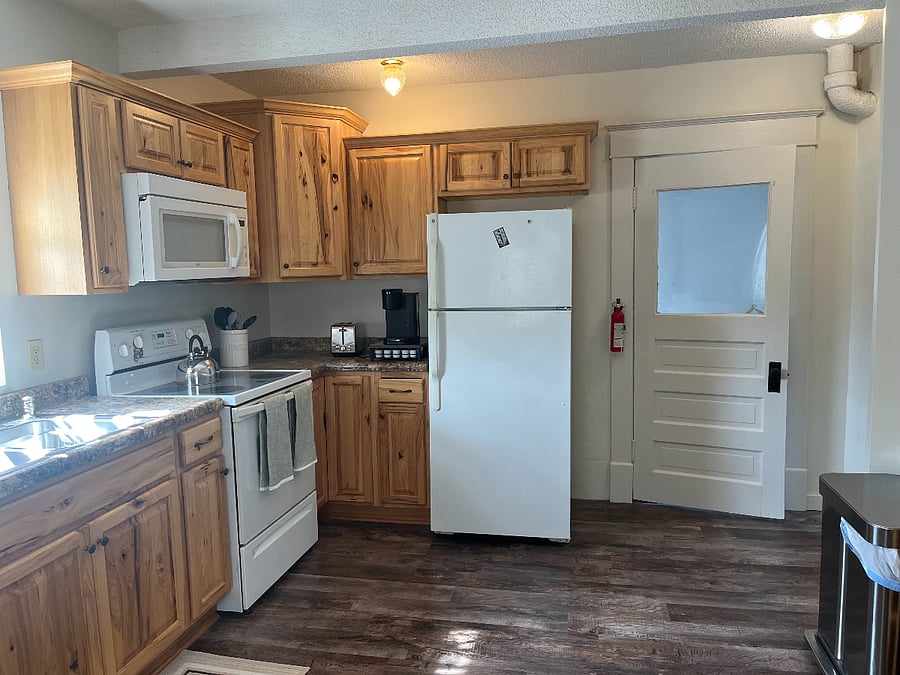 Furnished Finder property 888434_2 photo 5