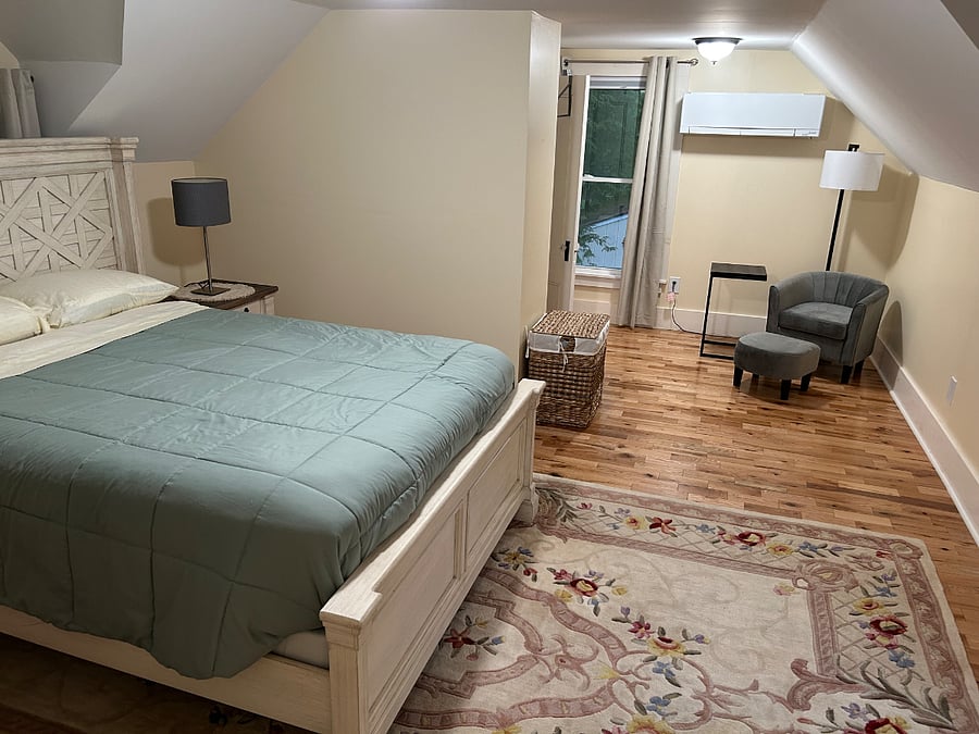 Primary bedroom