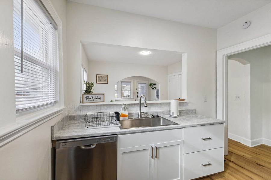 Furnished Finder property 888457_1 photo 13