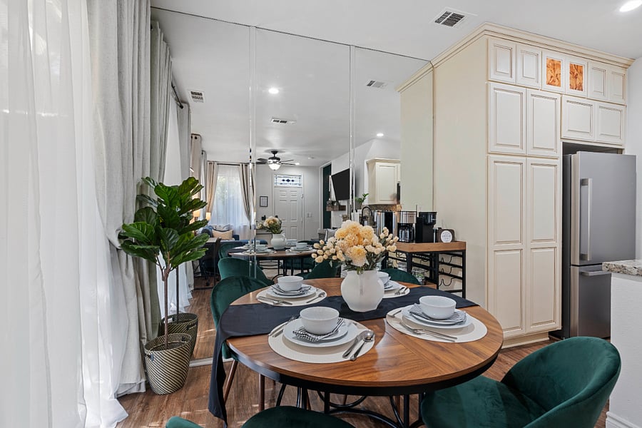 Furnished Finder property 888477_1 photo 12