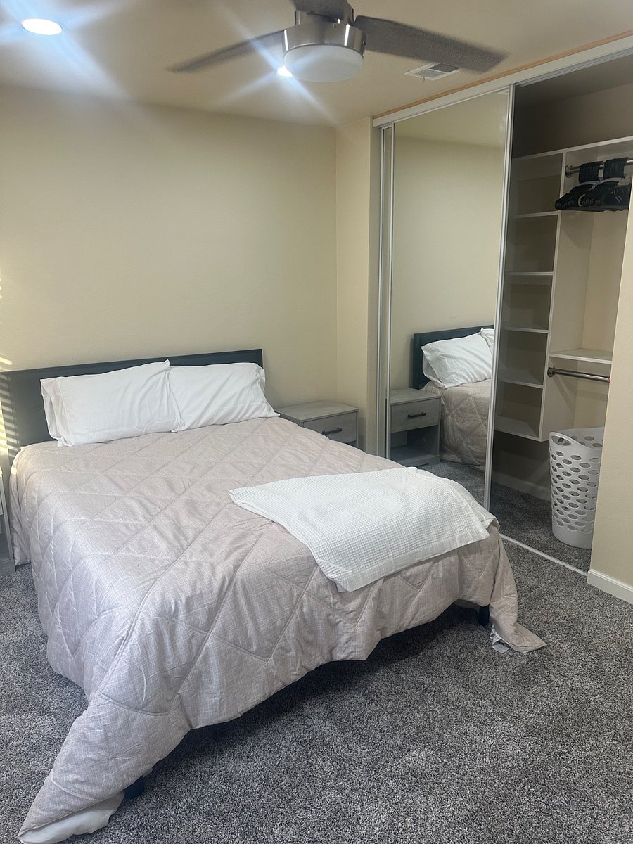 Furnished Finder property 888478_1 photo 14