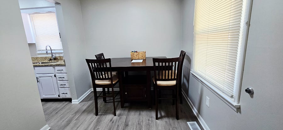 Furnished Finder property 888493_1 photo 14