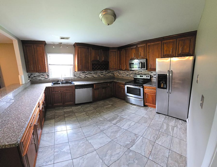 Furnished Finder property 888507_1 photo 13