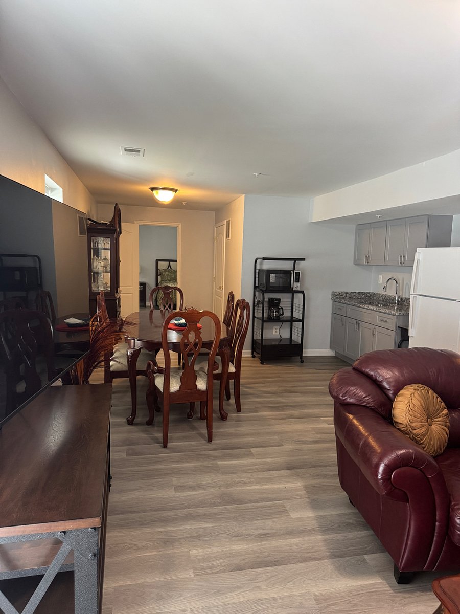 Furnished Finder property 888520_1 photo 6