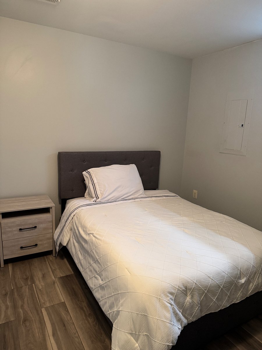 Furnished Finder property 888520_1 photo 3