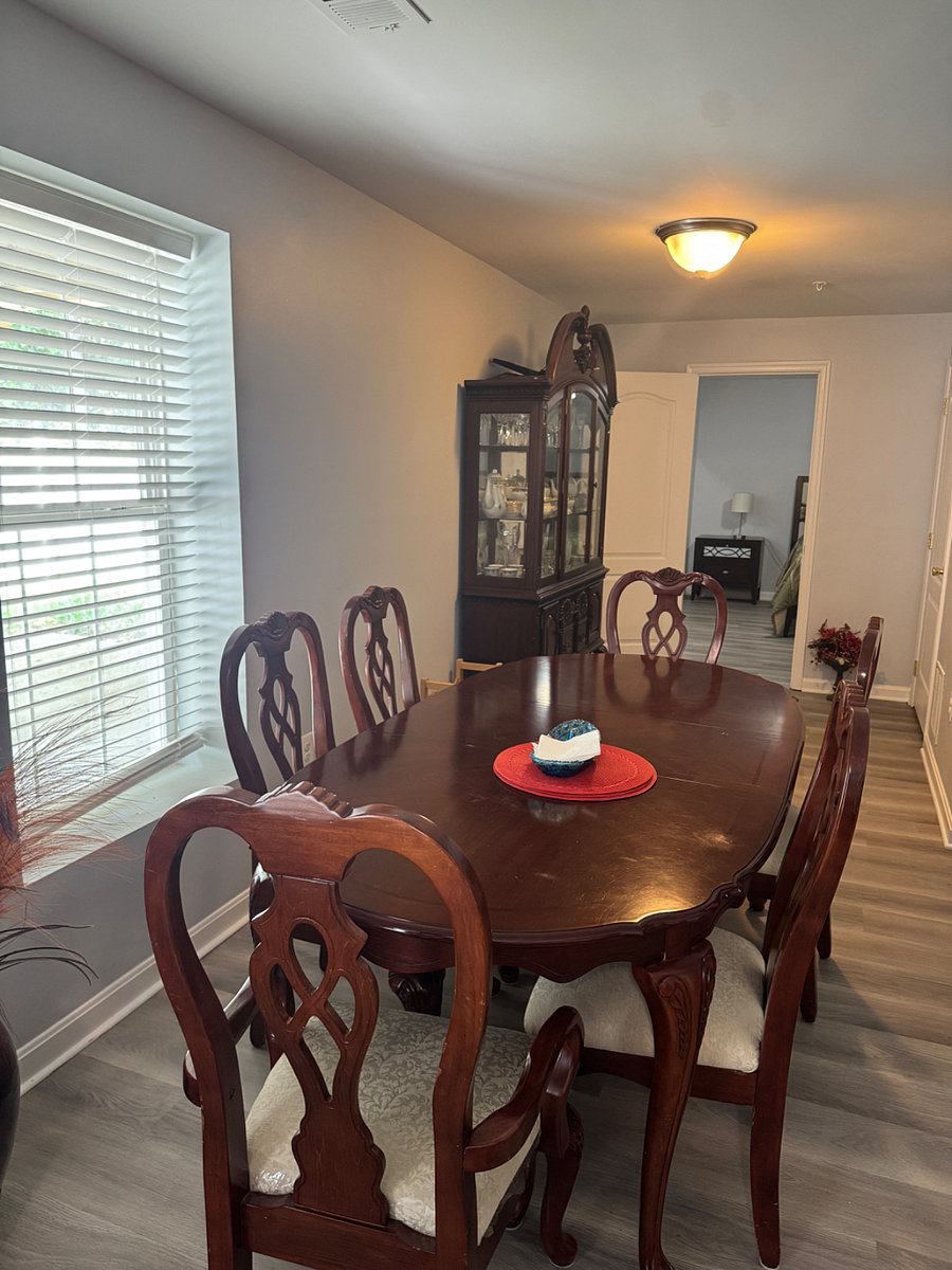 Furnished Finder property 888520_1 photo 10