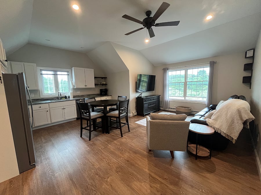 Furnished Finder property 888527_1 photo 6
