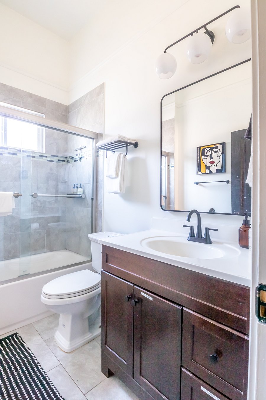 Furnished Finder property 888530_1 photo 9