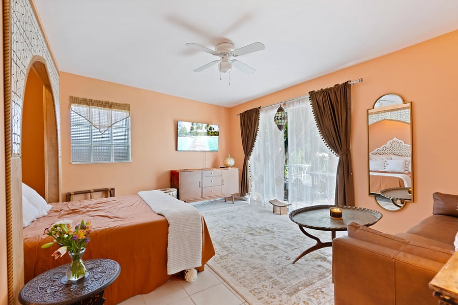 Furnished Finder property 888543_2 photo 7