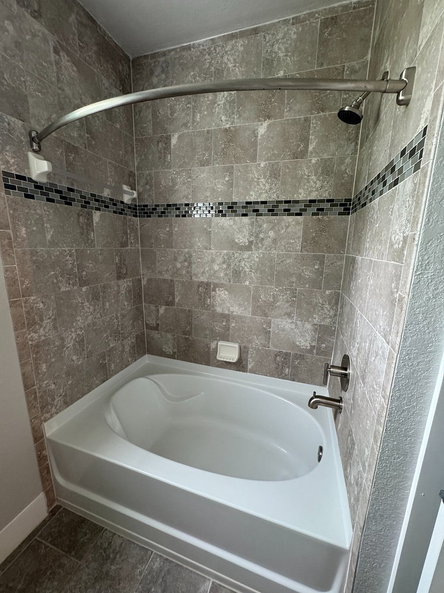Furnished Finder property 888550_1 photo 3