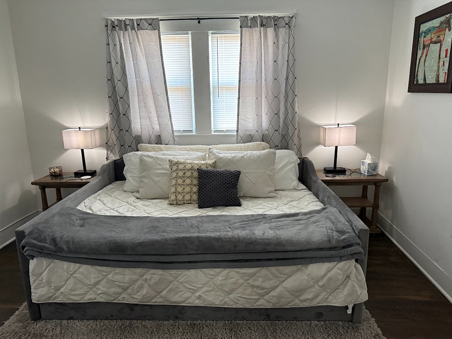 Queen Day bed with twin pullout trundle