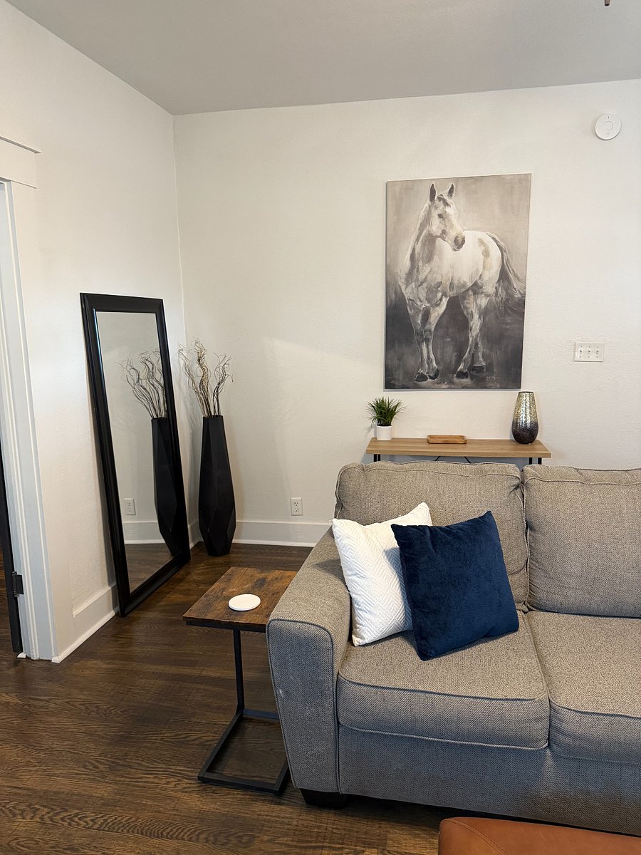 Furnished Finder property 888568_1 photo 15