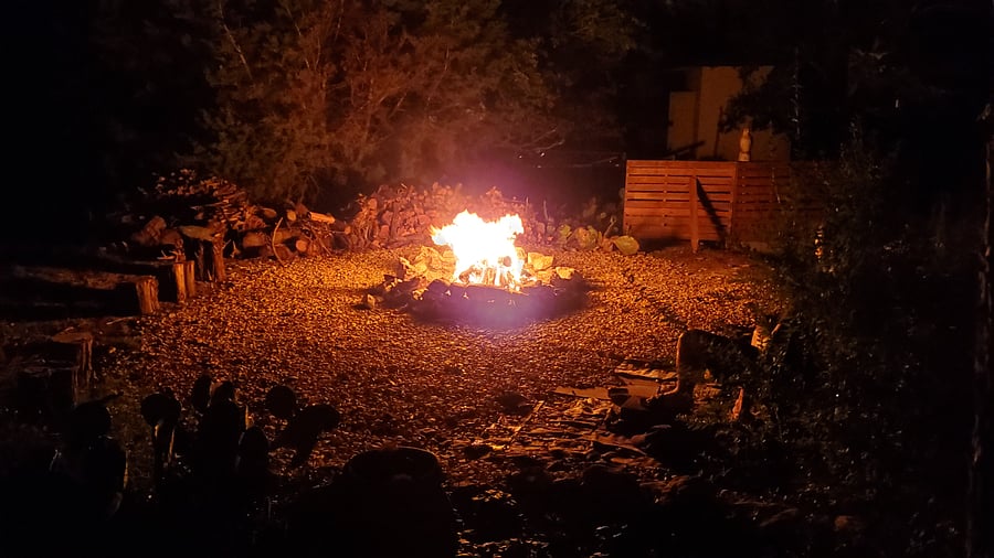 Fire pit