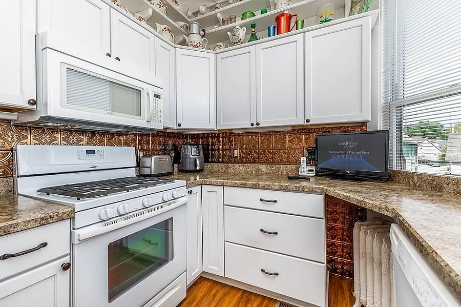 Furnished Finder property 888572_1 photo 14