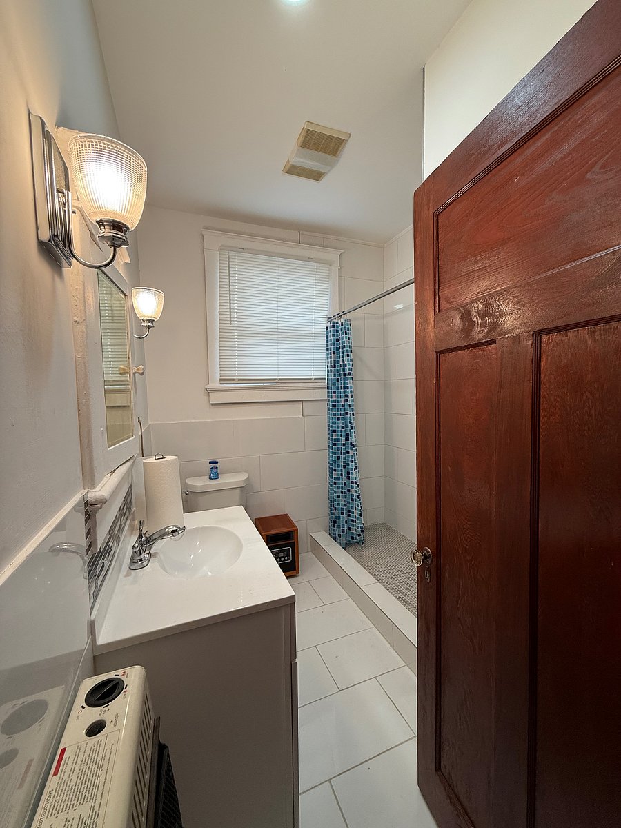 Furnished Finder property 888573_1 photo 16
