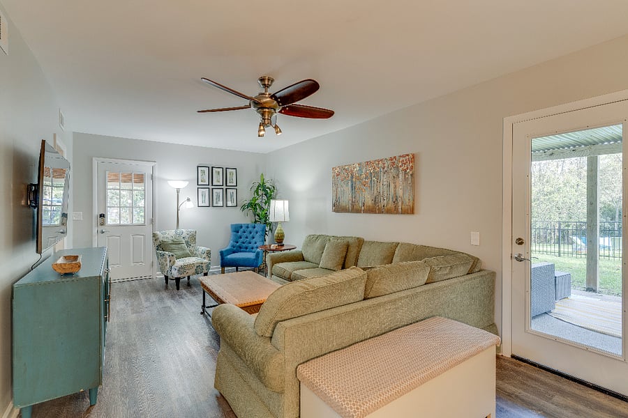 Furnished Finder property 888576_1 photo 17