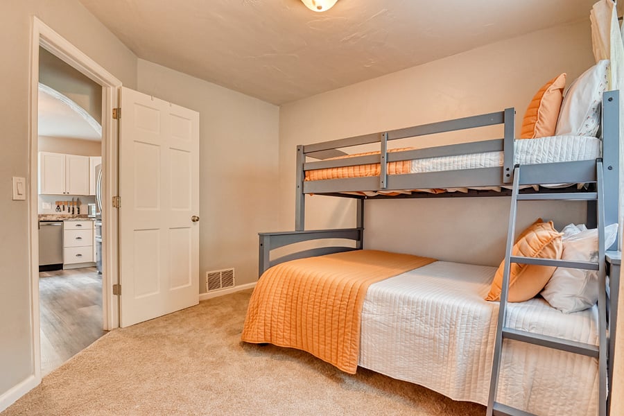 Furnished Finder property 888594_1 photo 15