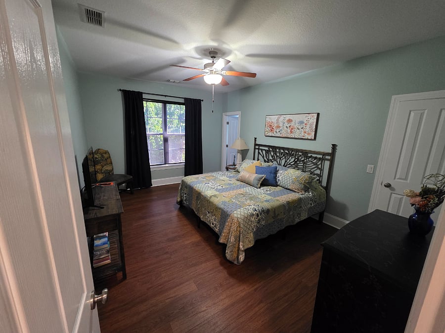 Furnished Finder property 888596_1 photo 15