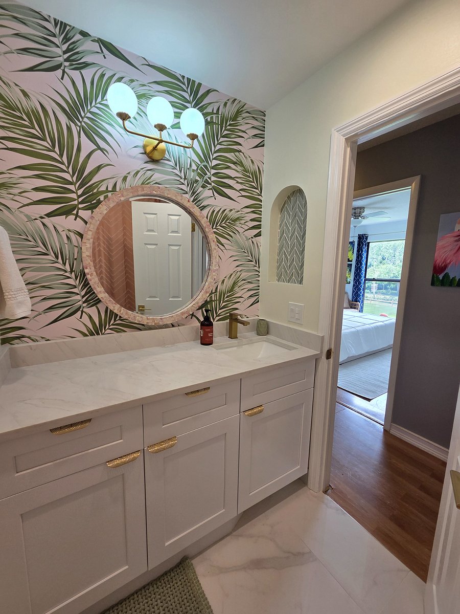 Furnished Finder property 888599_1 photo 8