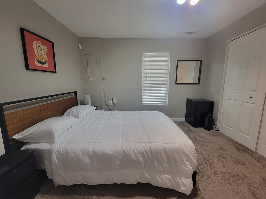 Furnished Finder property 888600_1 photo 17