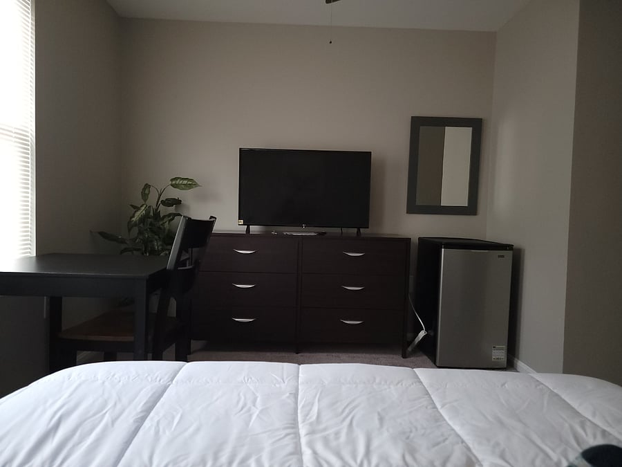 Furnished Finder property 888600_1 photo 8