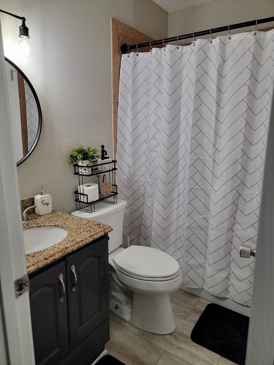 Furnished Finder property 888600_1 photo 6
