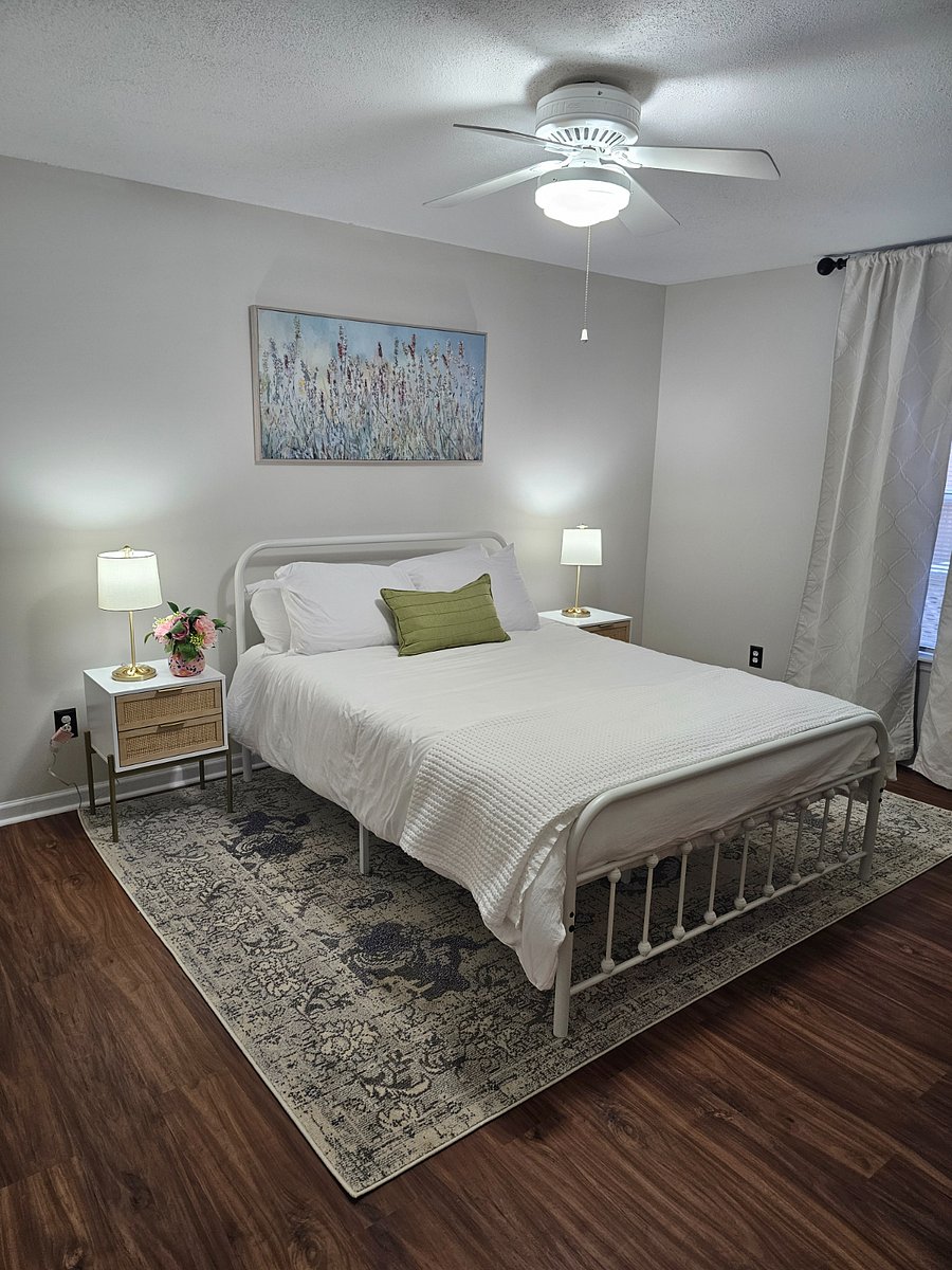 Furnished Finder property 888627_1 photo 3