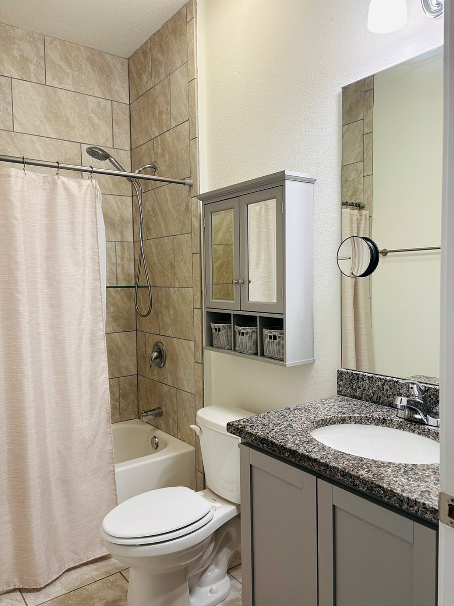 Furnished Finder property 888628_1 photo 11