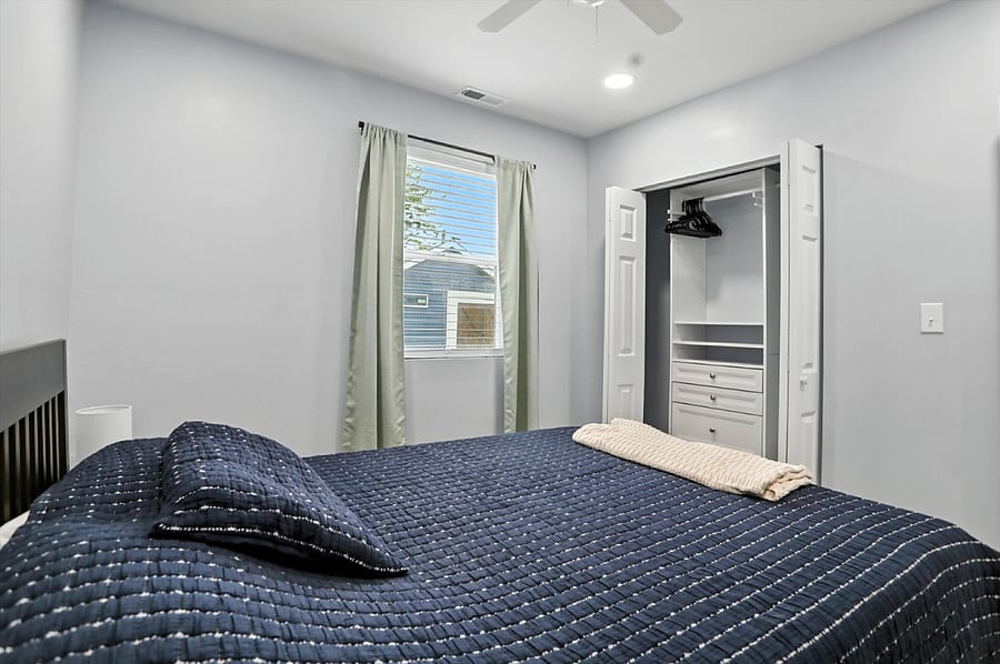 Furnished Finder property 888630_1 photo 8