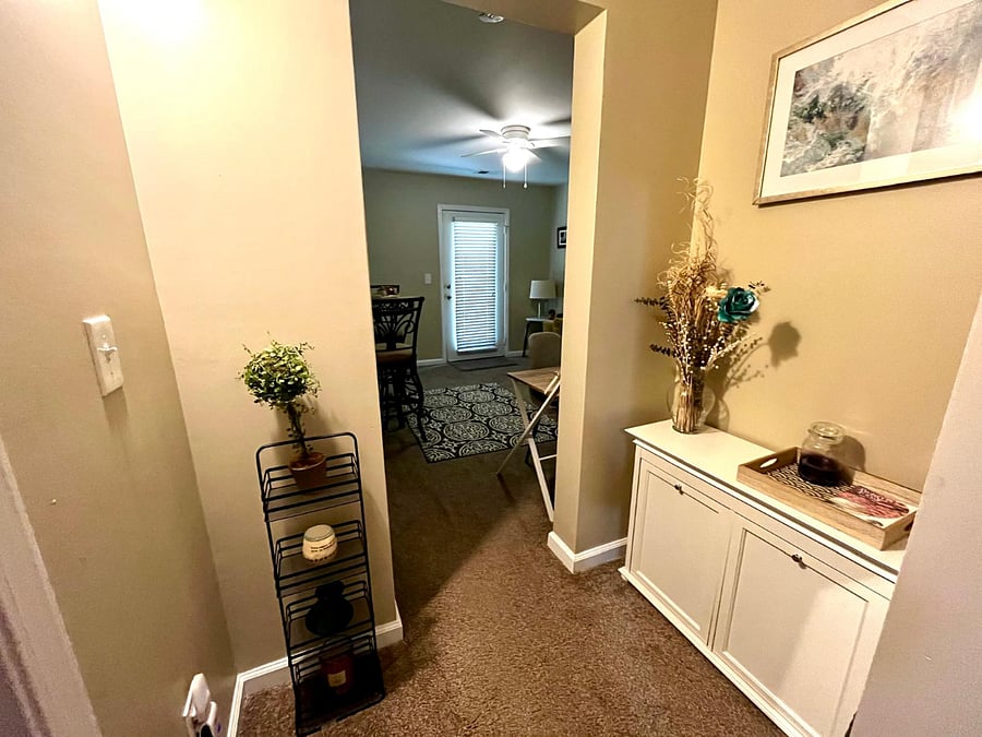 Furnished Finder property 888633_1 photo 4