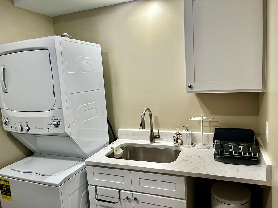 Furnished Finder property 888633_1 photo 11