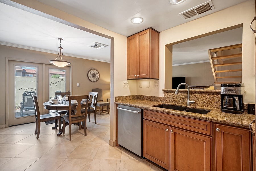 Furnished Finder property 888638_1 photo 9