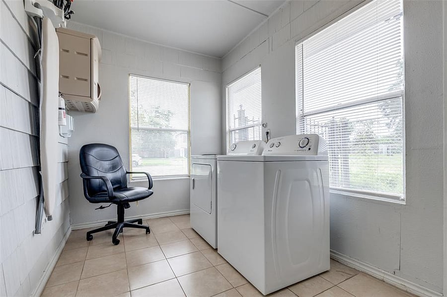 Furnished Finder property 888640_1 photo 11