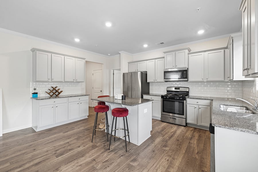 Furnished Finder property 888649_1 photo 9