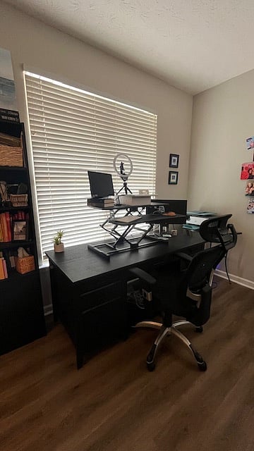 Standup desk in the office, perfect for remote working