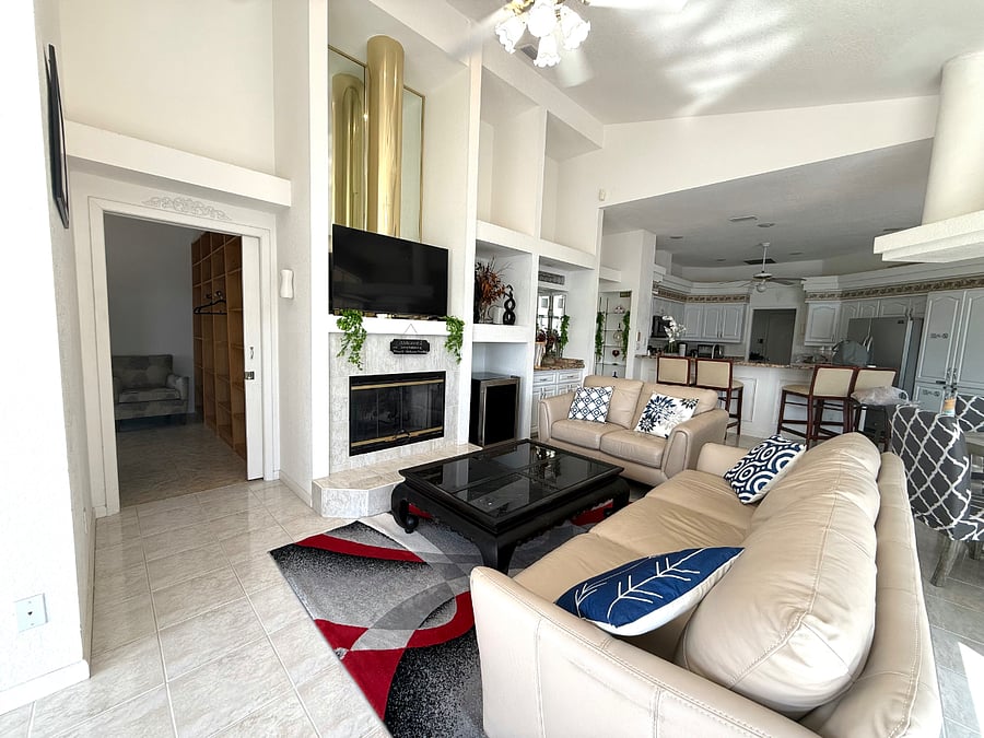 Furnished Finder property 888662_1 photo 22