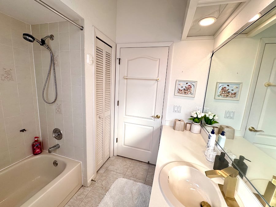 Furnished Finder property 888662_1 photo 33