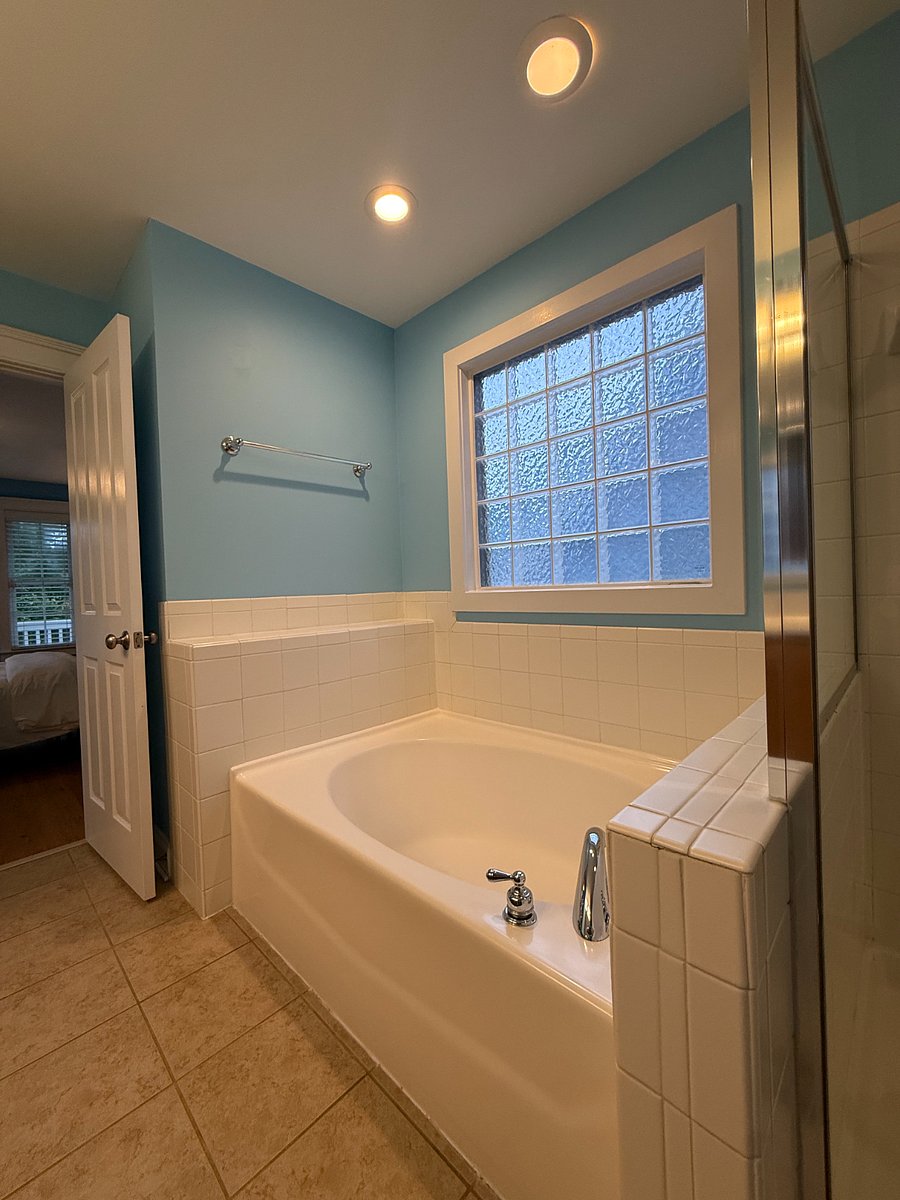 Furnished Finder property 888671_1 photo 8