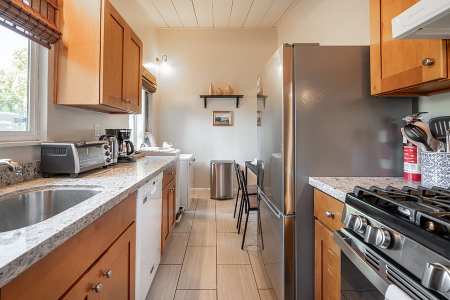 Furnished Finder property 888675_1 photo 6