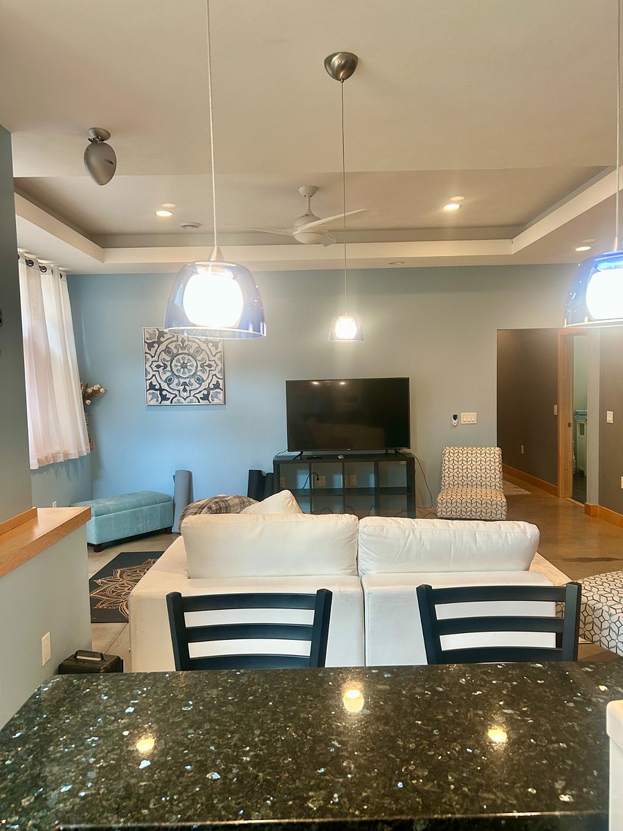 Furnished Finder property 888681_1 photo 3