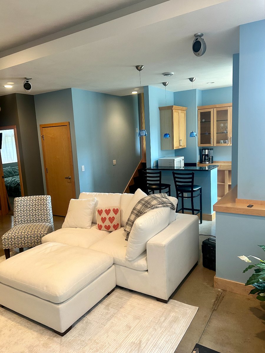 Furnished Finder property 888681_1 photo 7