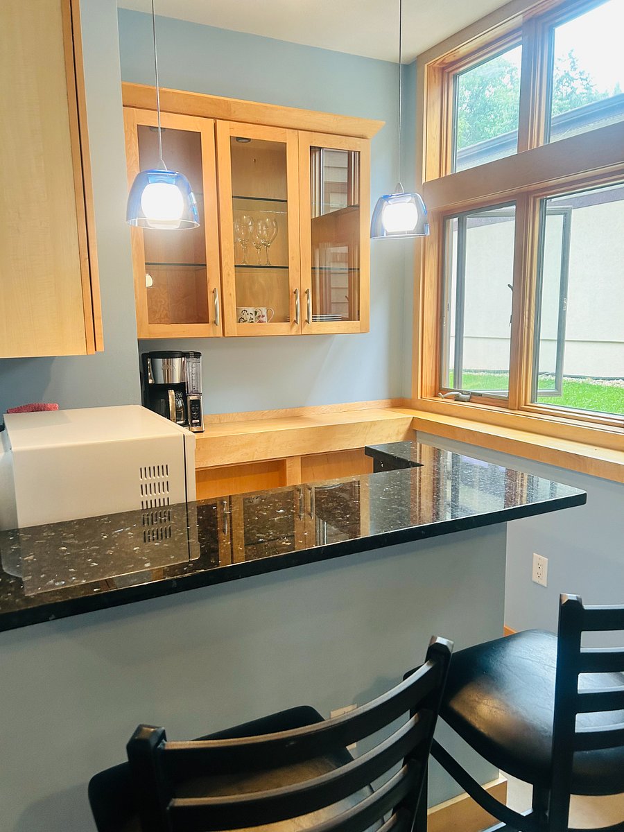 Furnished Finder property 888681_1 photo 13