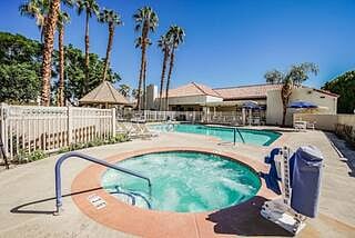 Furnished Finder property 888691_1 photo 4