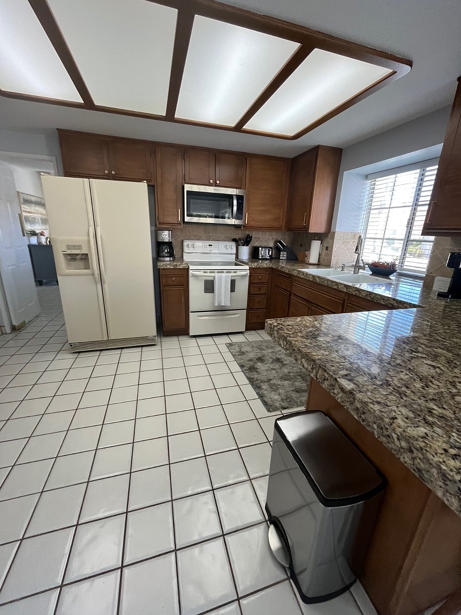 Furnished Finder property 888691_1 photo 12