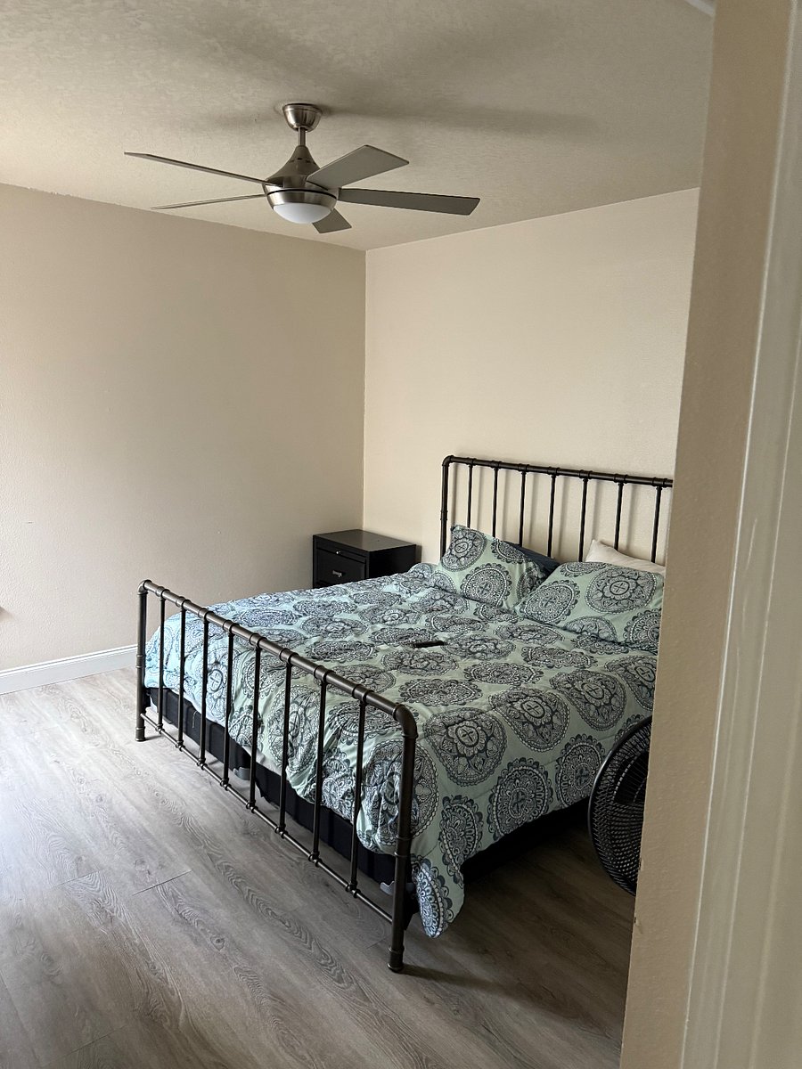 Furnished Finder property 888706_1 photo 3