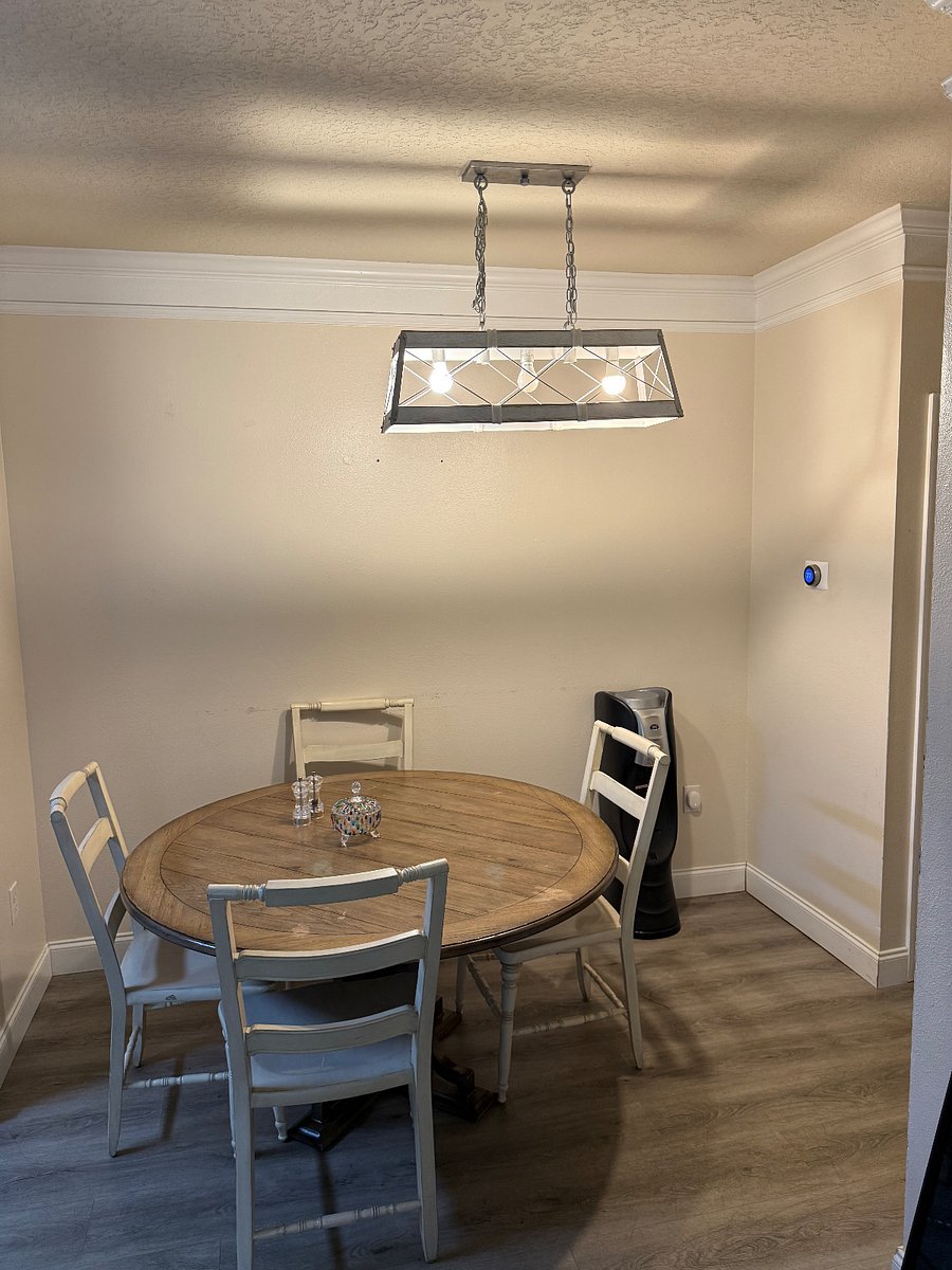 Furnished Finder property 888706_1 photo 4