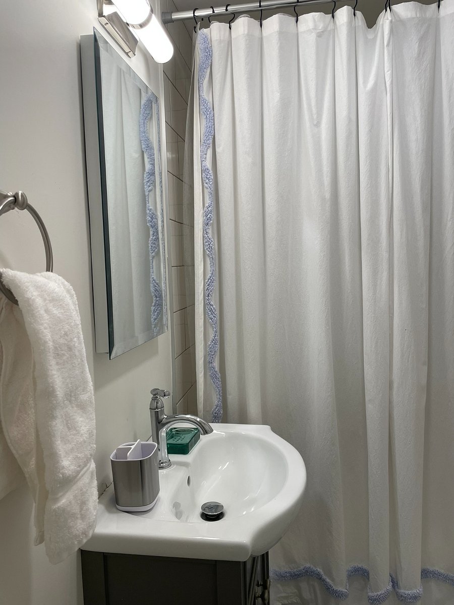 Furnished Finder property 888708_1 photo 6