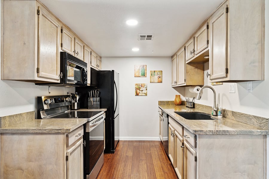 Furnished Finder property 888715_1 photo 5