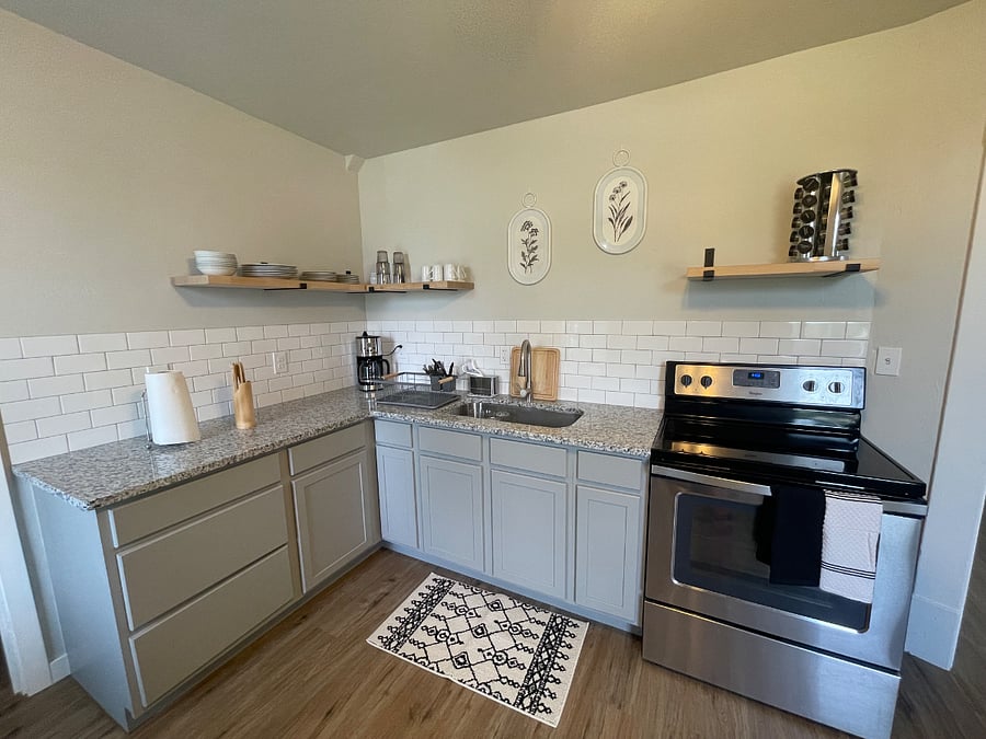 Furnished Finder property 888725_1 photo 7
